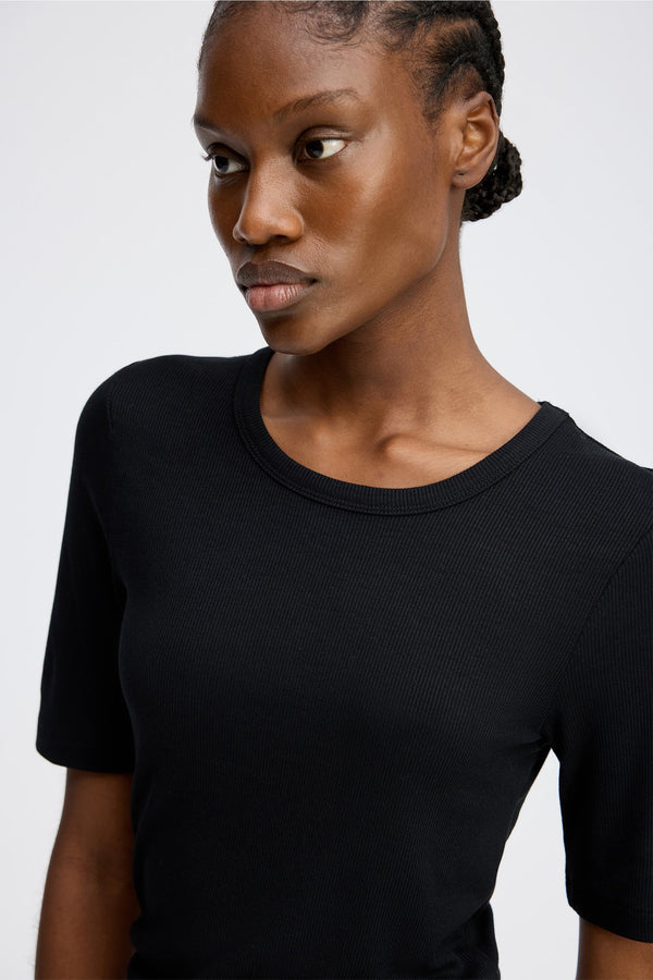 MUTULA - BLACK