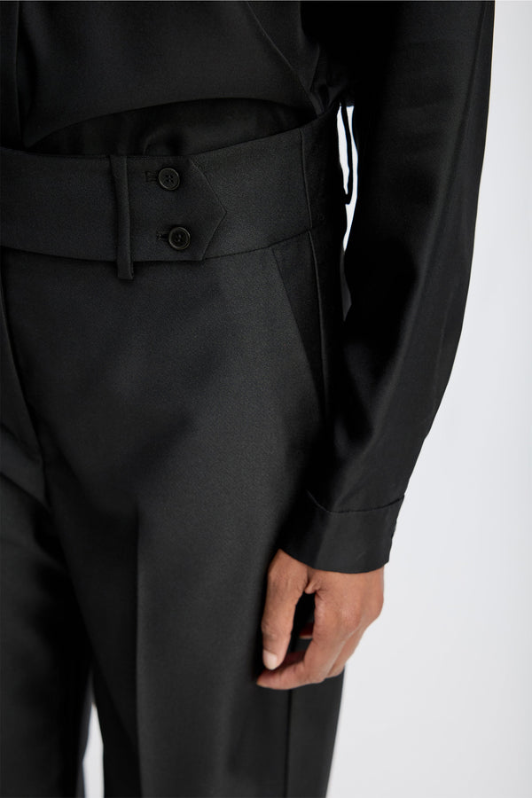 RADINE - BLACK