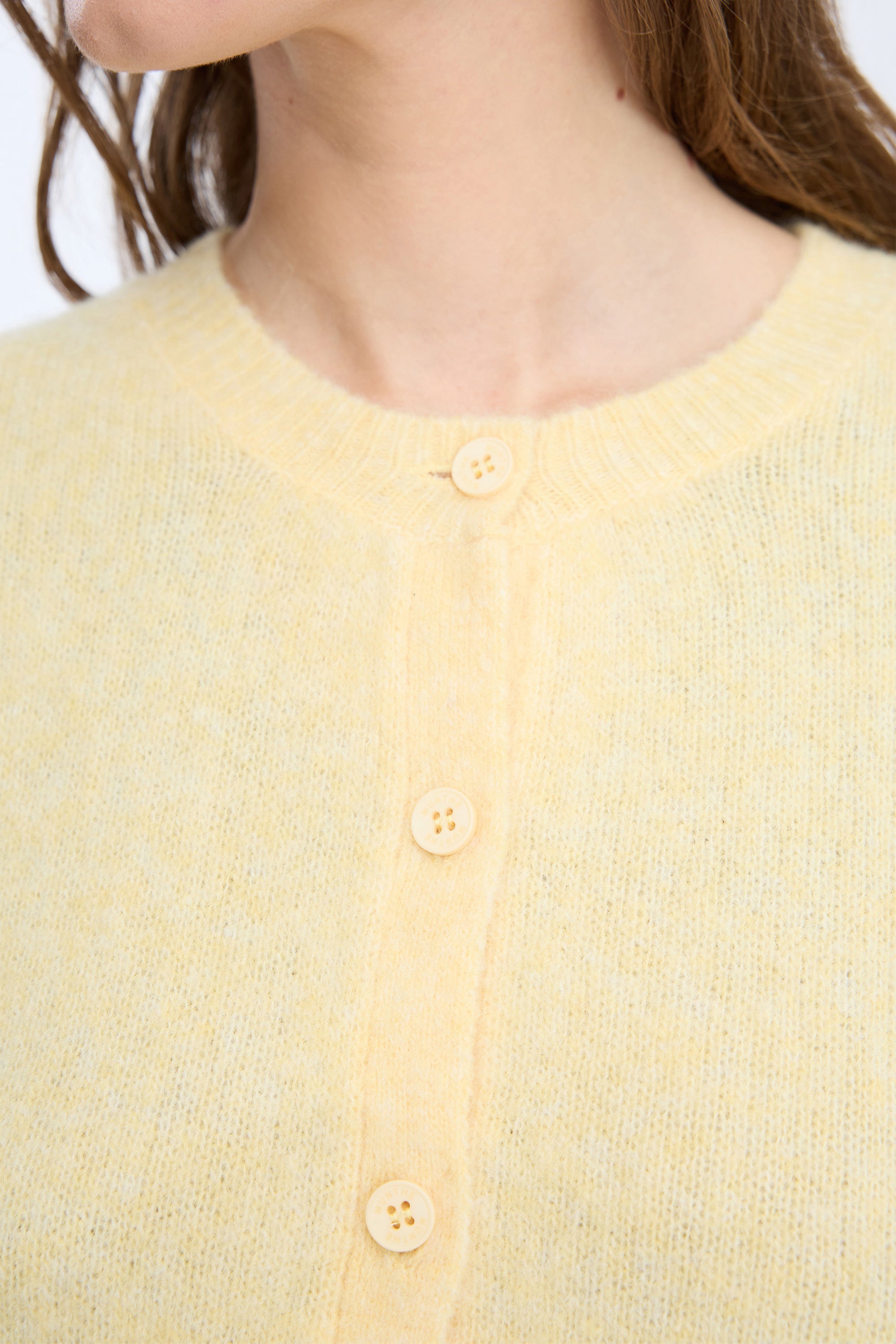 NABILLA - LEMON