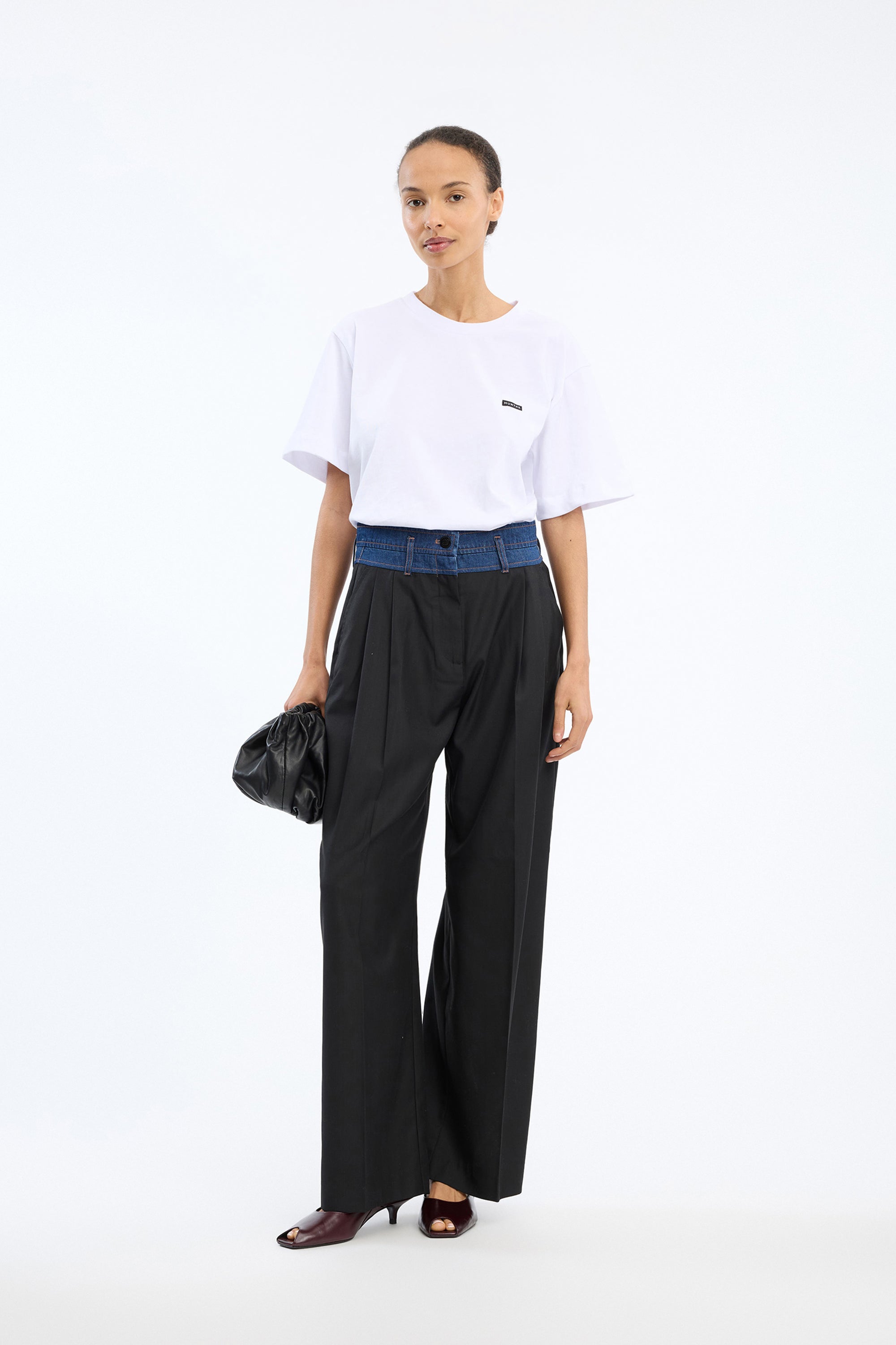 NORMAY - BLACK