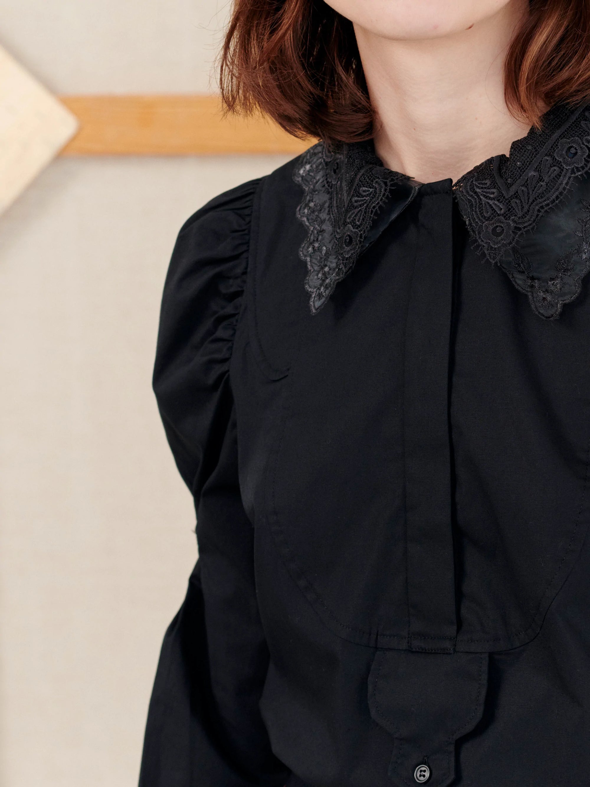 NOI - BLACK