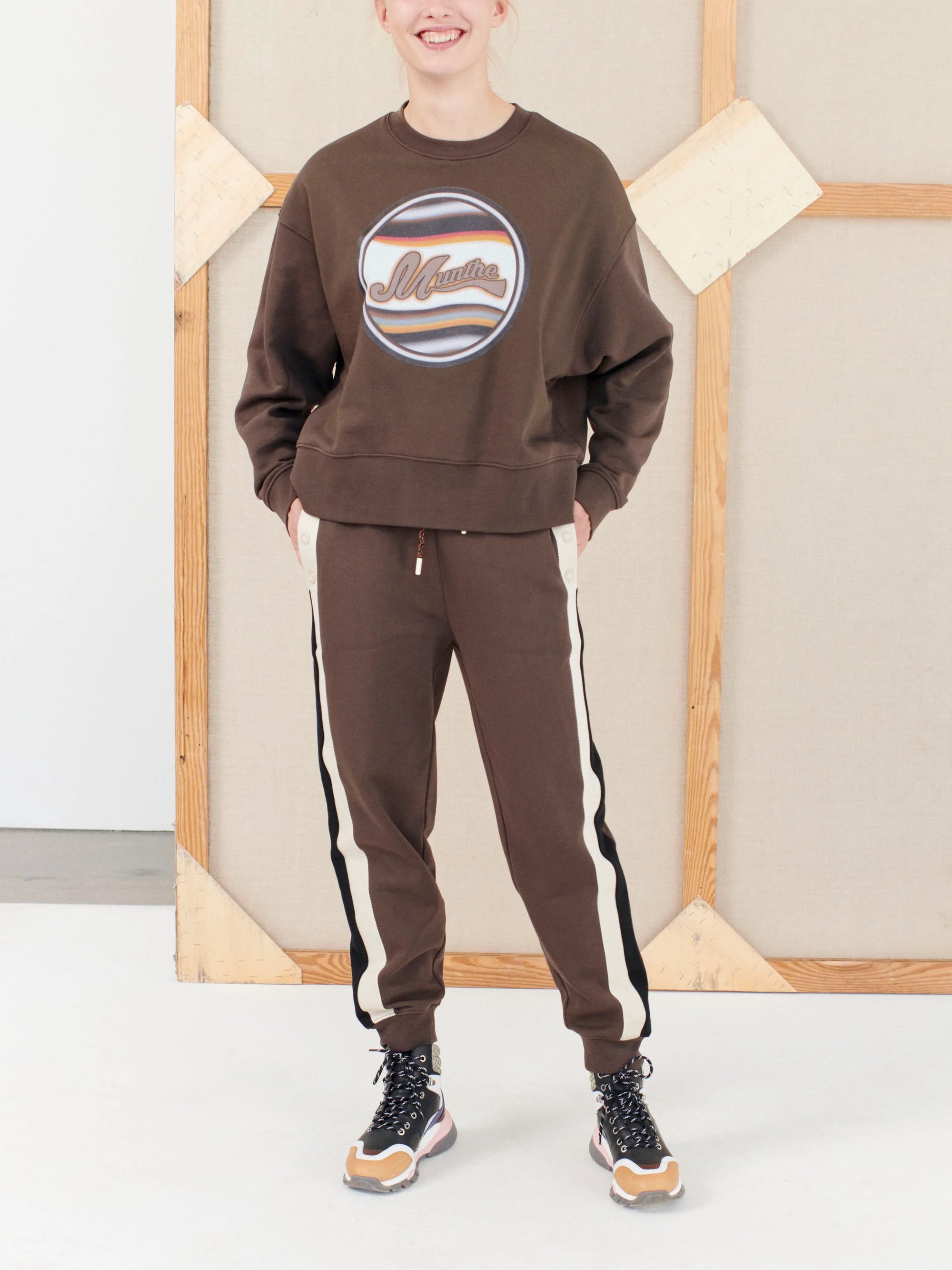 NULLA - BROWN