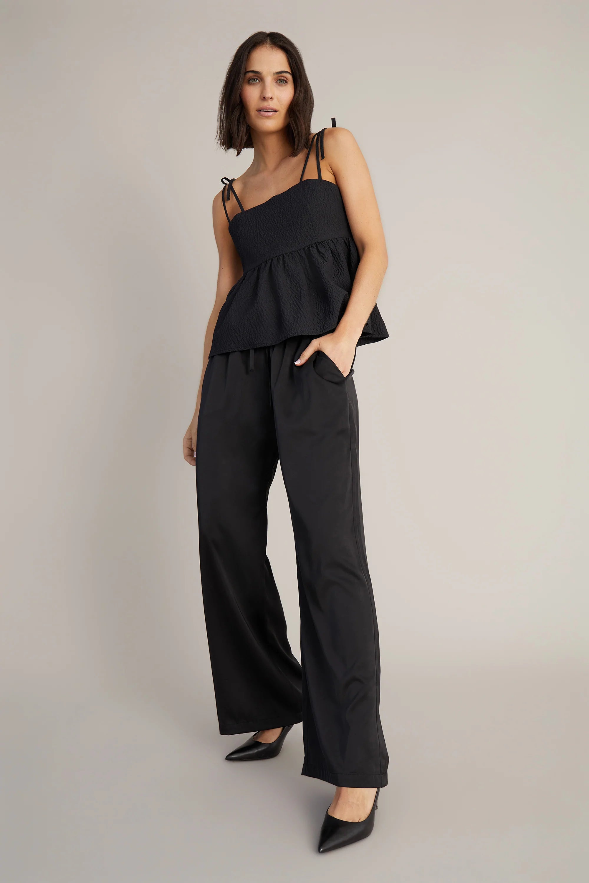 DELAR - BLACK