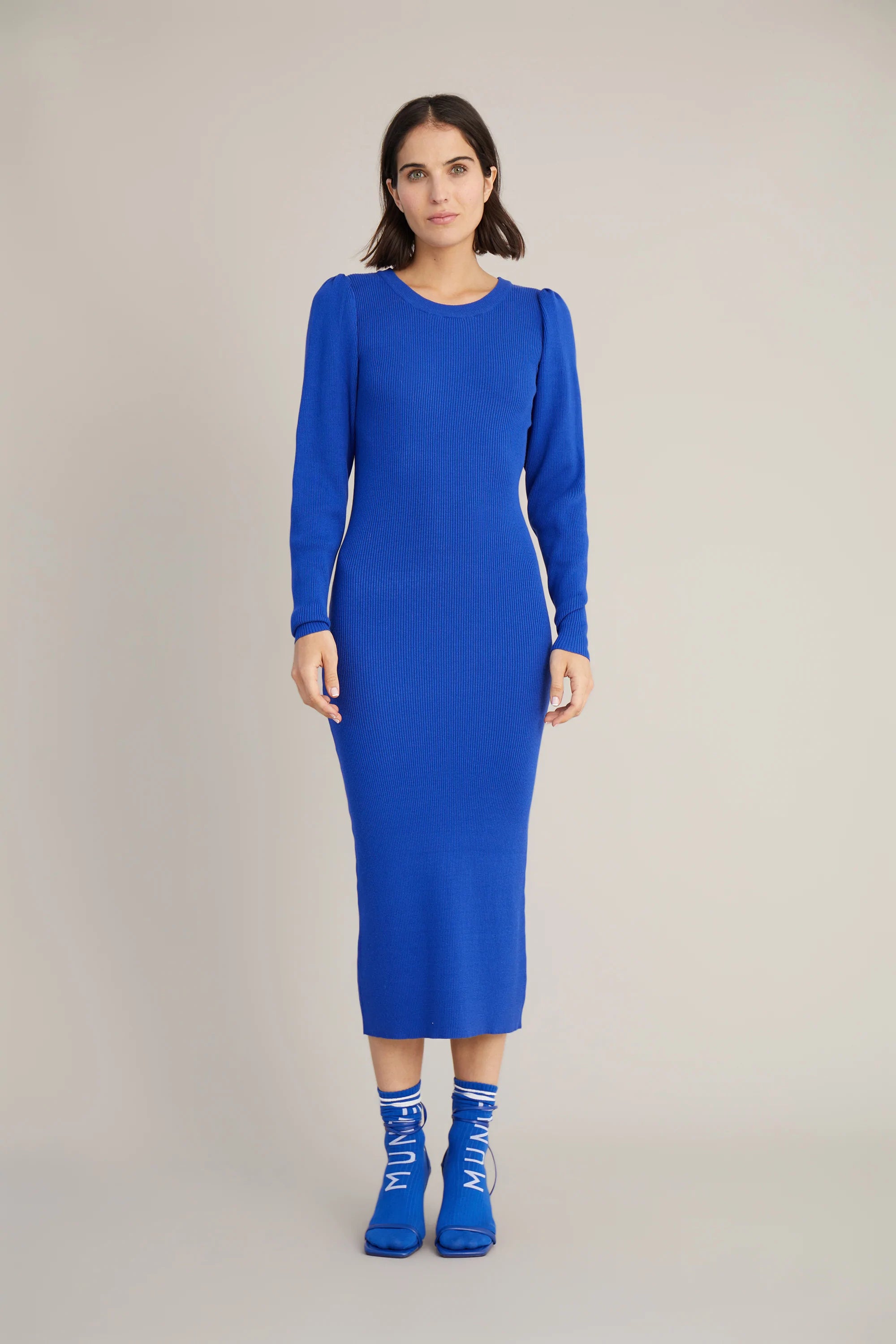 DIVINELY - BLUE